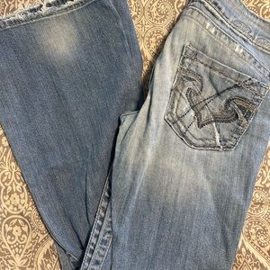 COPY - Women’s jeans size 31 big star distressed jeans